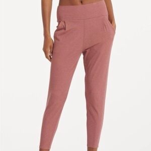 VUORI POSE AT EASE ROSE JOGGERS SIZE M MEDIUM EUC